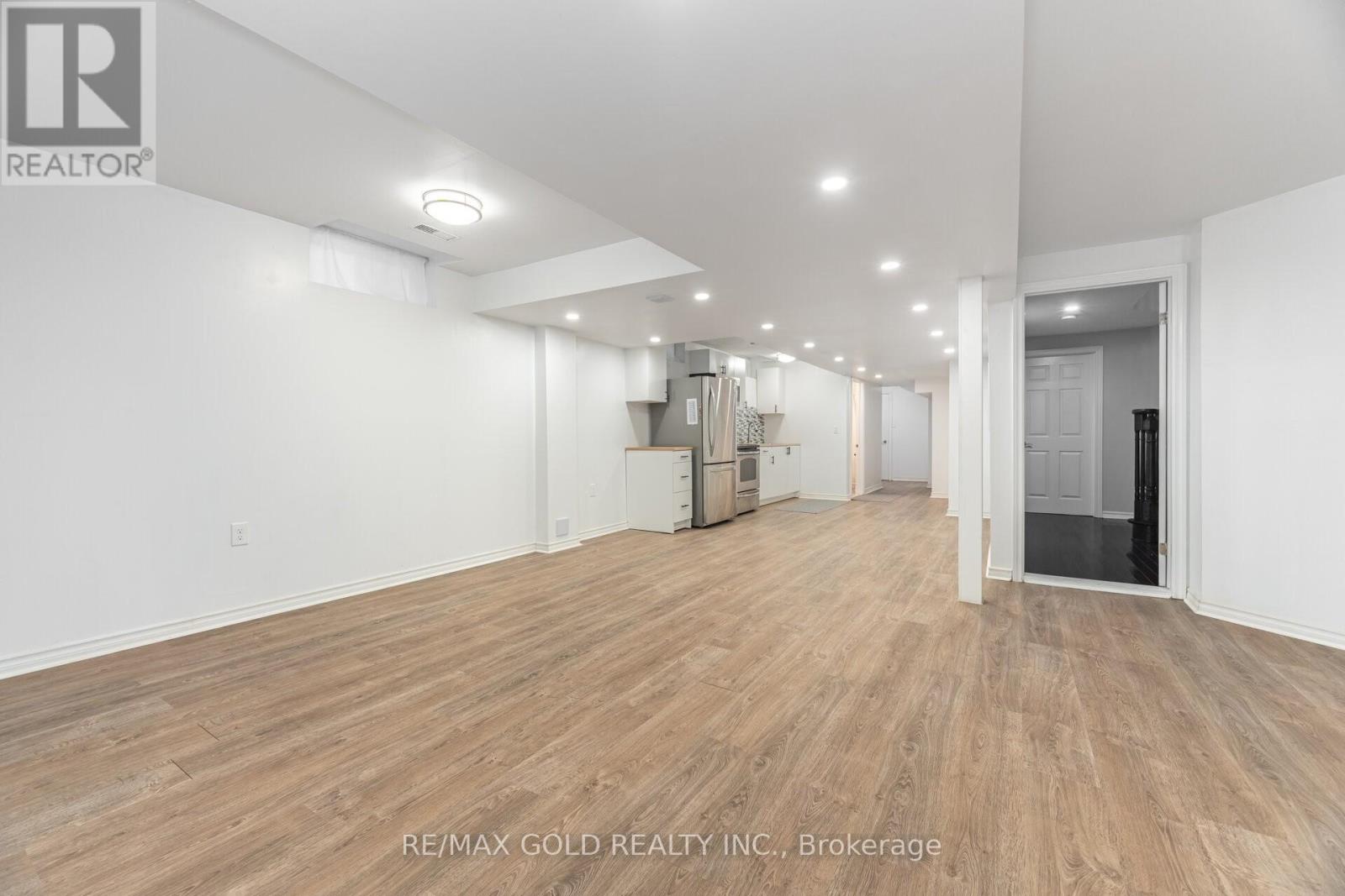 15 Oakhaven Road, Brampton, Ontario  L6P 2Y3 - Photo 27 - W12525492