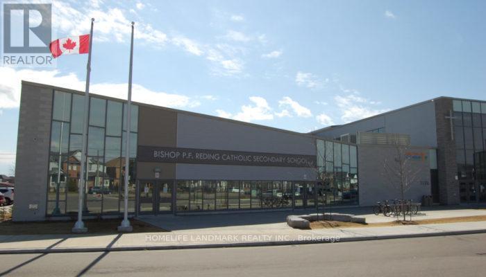 38 Sloan Drive, Milton, Ontario  L9T 5P7 - Photo 25 - W12525354