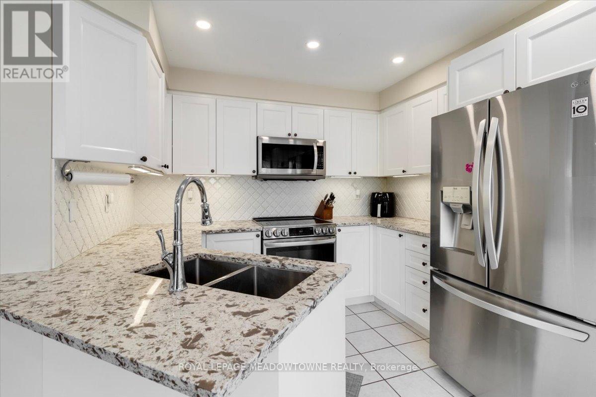 1677 Clark Boulevard, Milton, Ontario  L9T 5Z6 - Photo 22 - W12525372