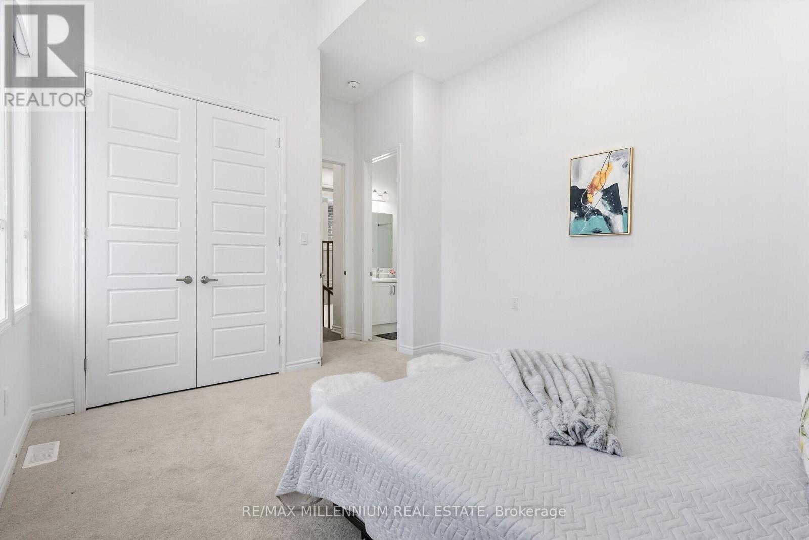 30 Hammermeister Street, Kitchener, Ontario N2R 0T2 - Photo 38 - X12509896