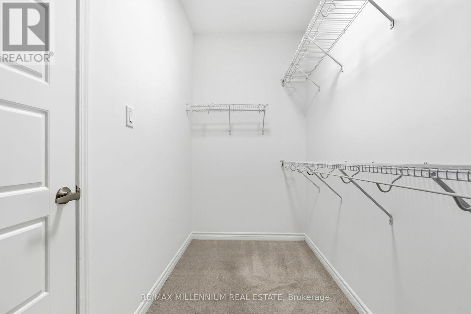 30 Hammermeister Street, Kitchener, Ontario N2R 0T2 - Photo 29 - X12509896