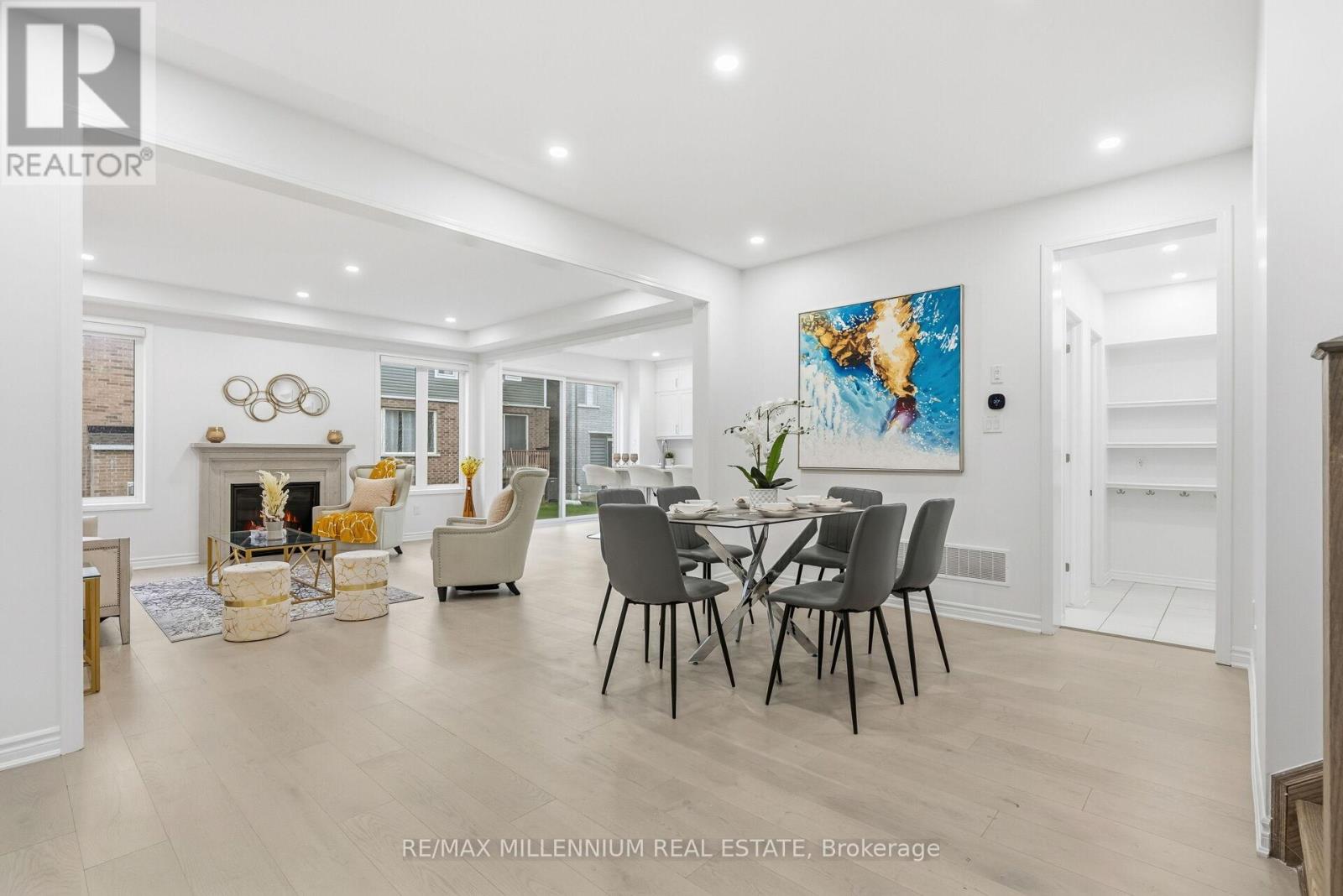 30 Hammermeister Street, Kitchener, Ontario N2R 0T2 - Photo 8 - X12509896