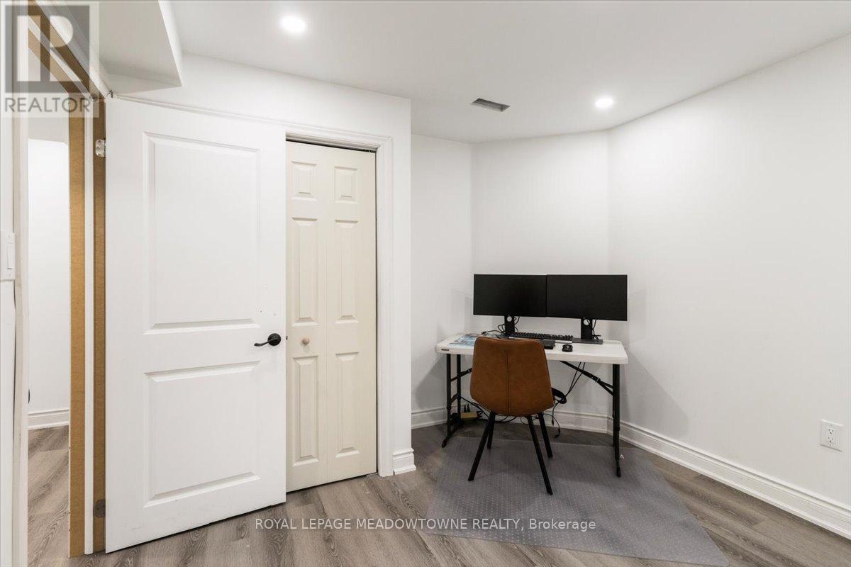 1677 Clark Boulevard, Milton, Ontario  L9T 5Z6 - Photo 43 - W12525372