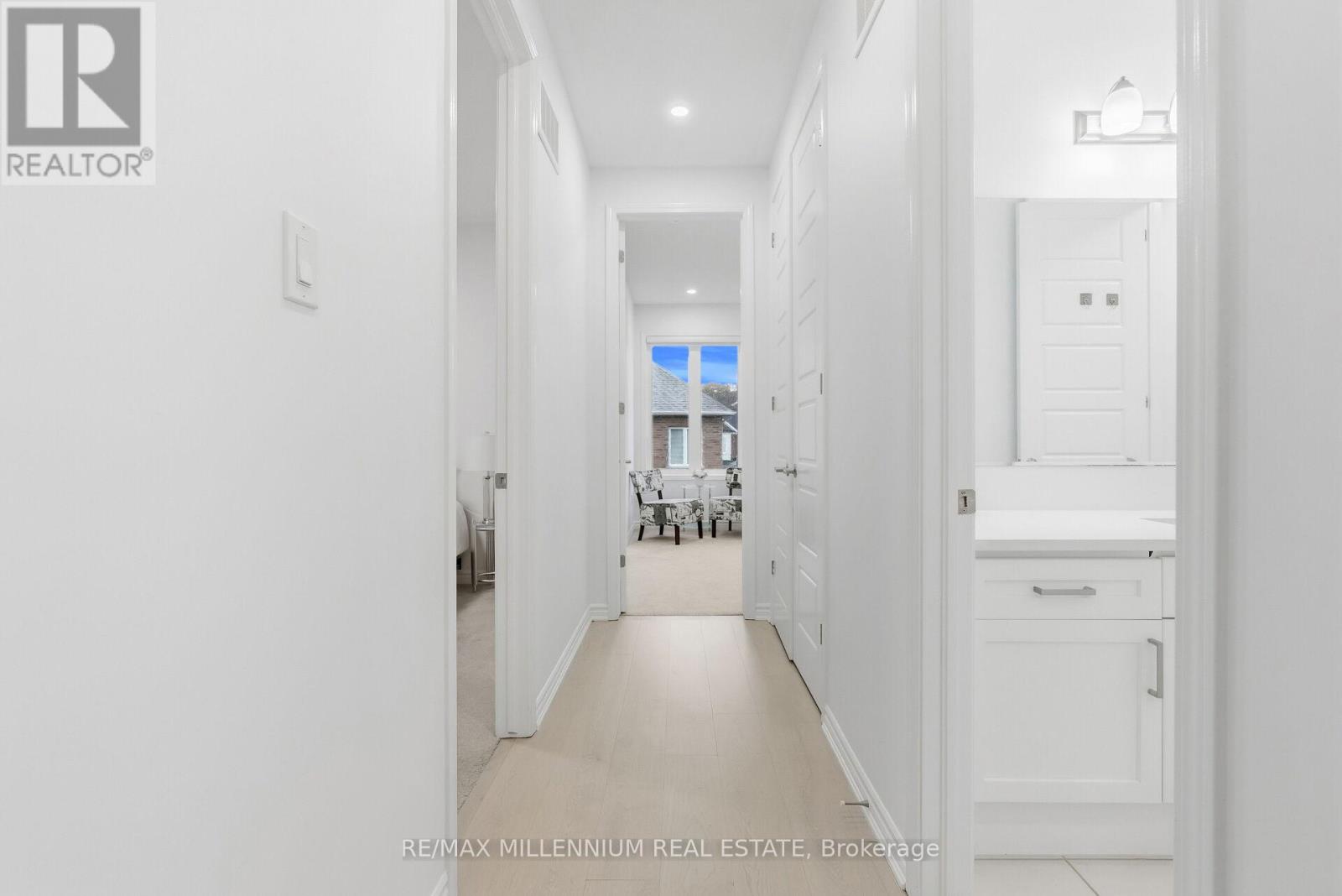 30 Hammermeister Street, Kitchener, Ontario N2R 0T2 - Photo 26 - X12509896