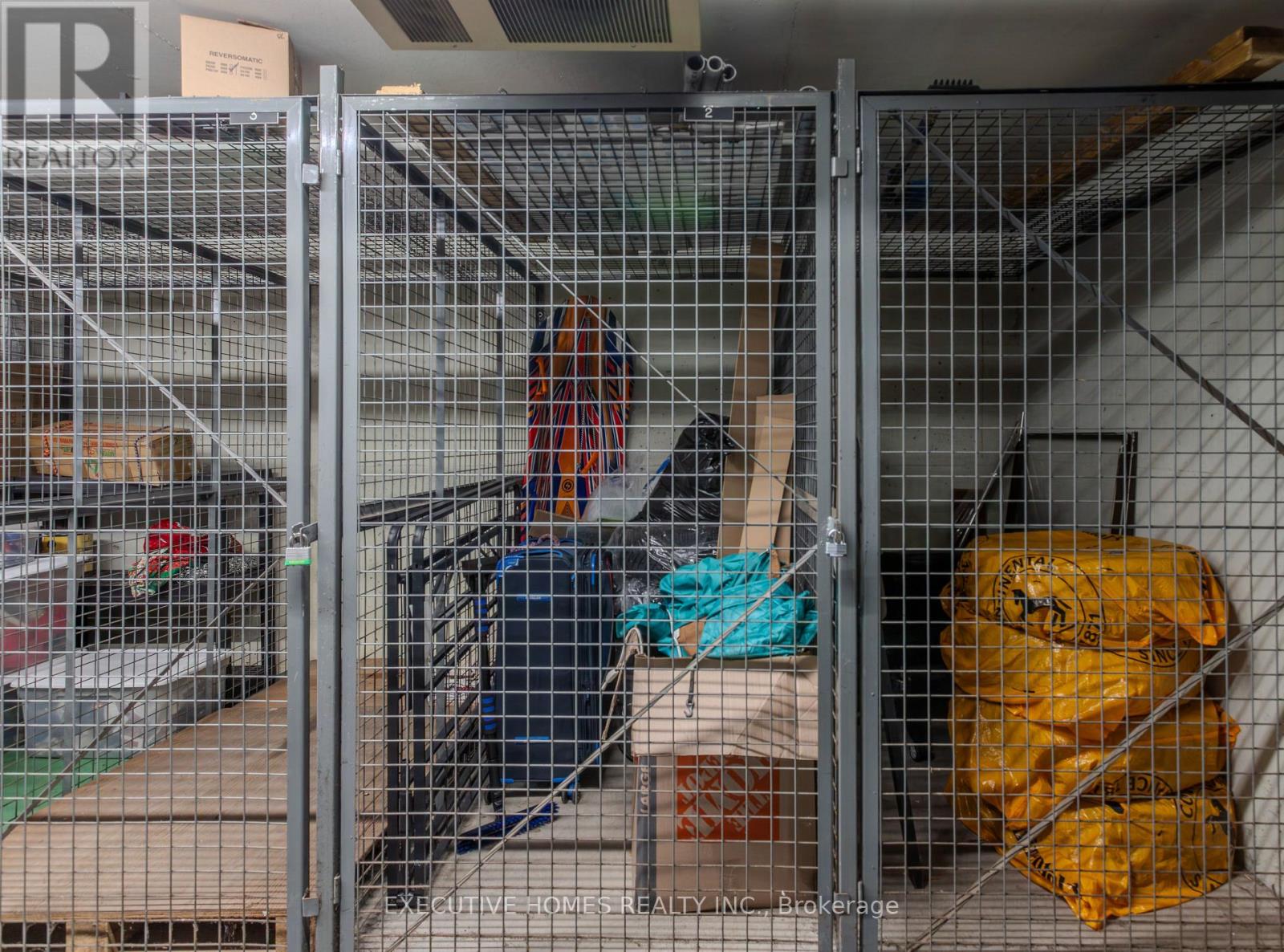 102 - 1275 Cornerbrook Place, Mississauga, Ontario  L5C 3J3 - Photo 7 - W12525502