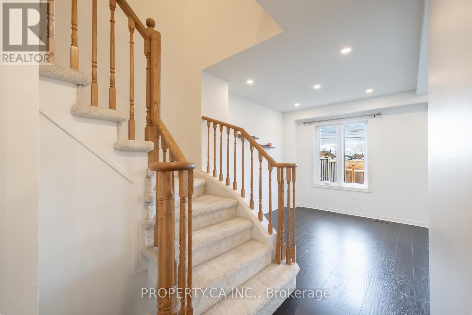 117 - 302 College Avenue W, Guelph, Ontario  N1G 4T6 - Photo 15 - X12525226