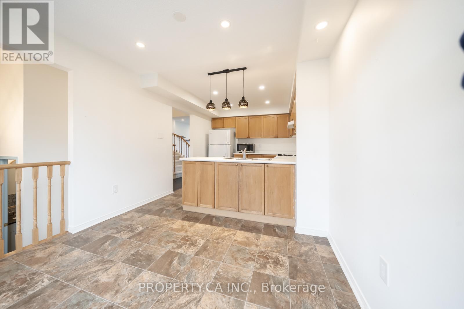 117 - 302 College Avenue W, Guelph, Ontario  N1G 4T6 - Photo 13 - X12525226