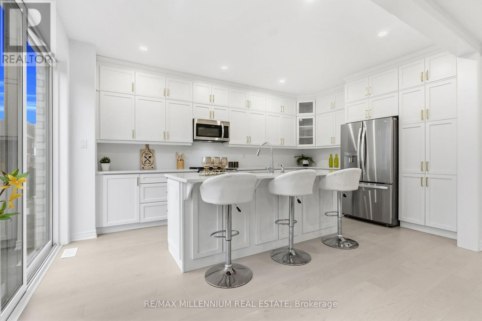 30 Hammermeister Street, Kitchener, Ontario N2R 0T2 - Photo 17 - X12509896