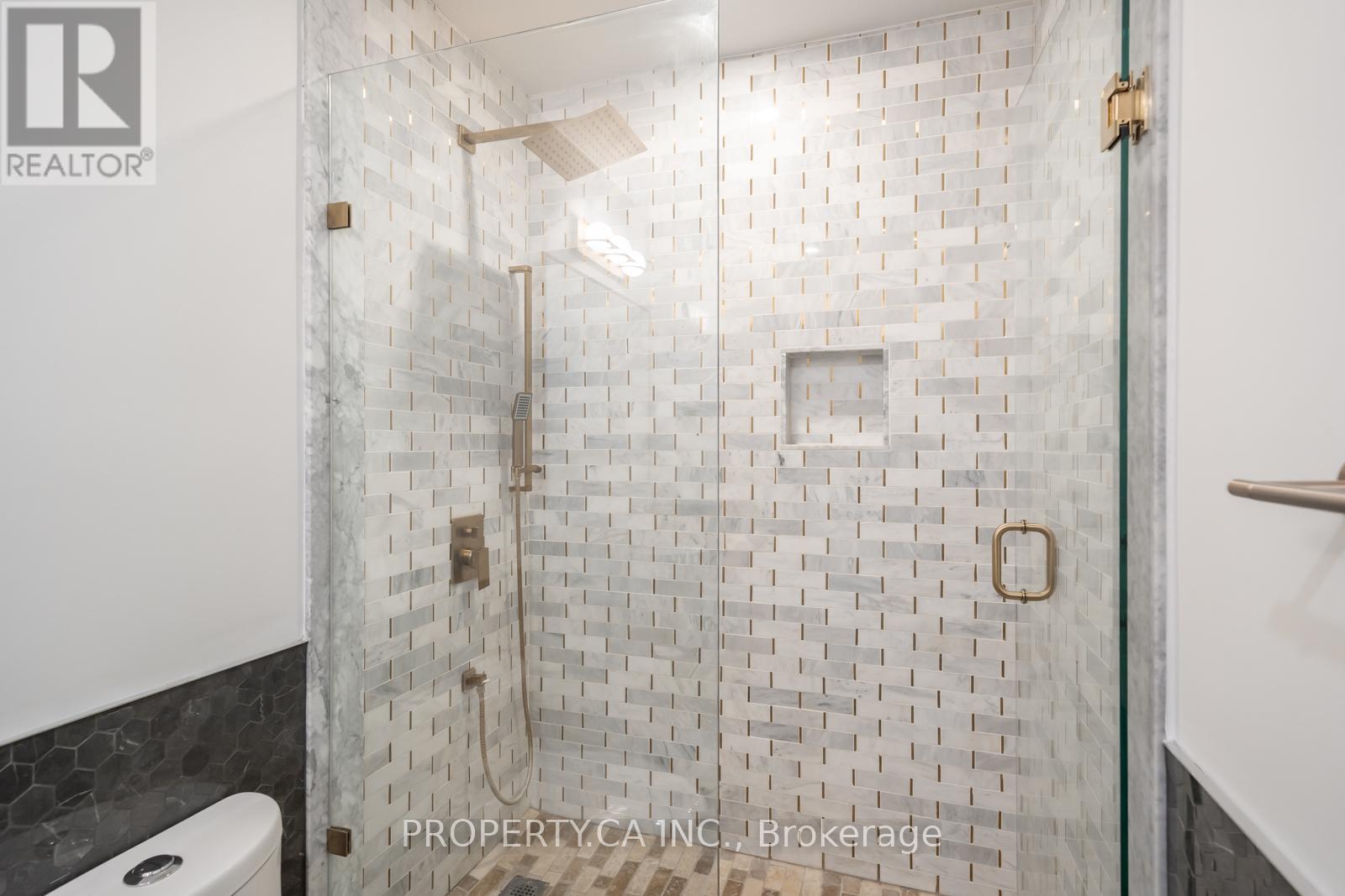 117 - 302 College Avenue W, Guelph, Ontario  N1G 4T6 - Photo 21 - X12525226