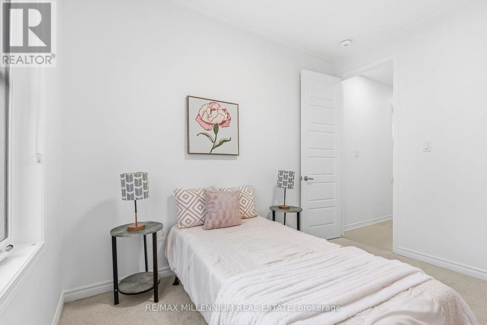 30 Hammermeister Street, Kitchener, Ontario N2R 0T2 - Photo 46 - X12509896