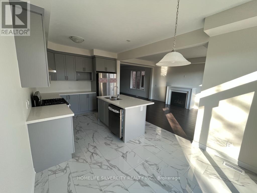 82 Broadacre Drive, Kitchener, Ontario  N2R 0S5 - Photo 2 - X12525322