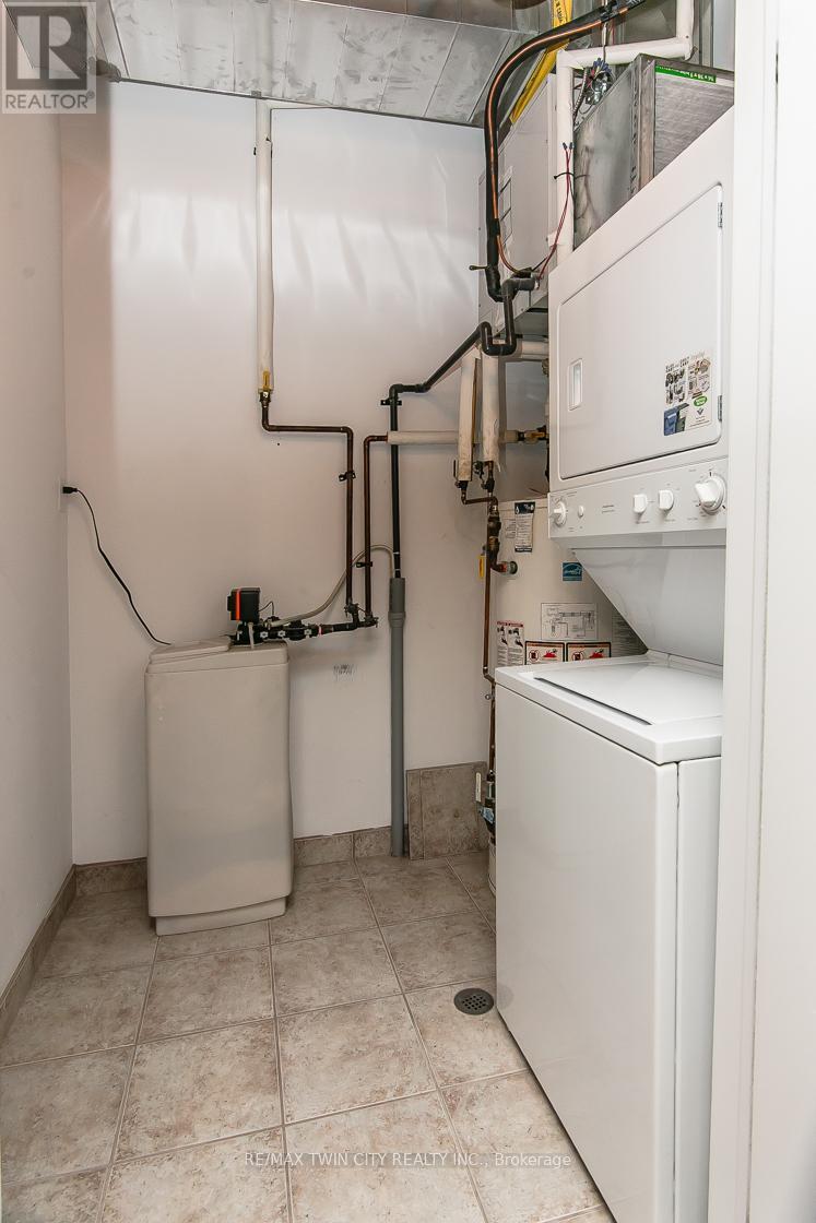 211 - 165 Duke Street E, Kitchener, Ontario  N2H 6T8 - Photo 34 - X12525336