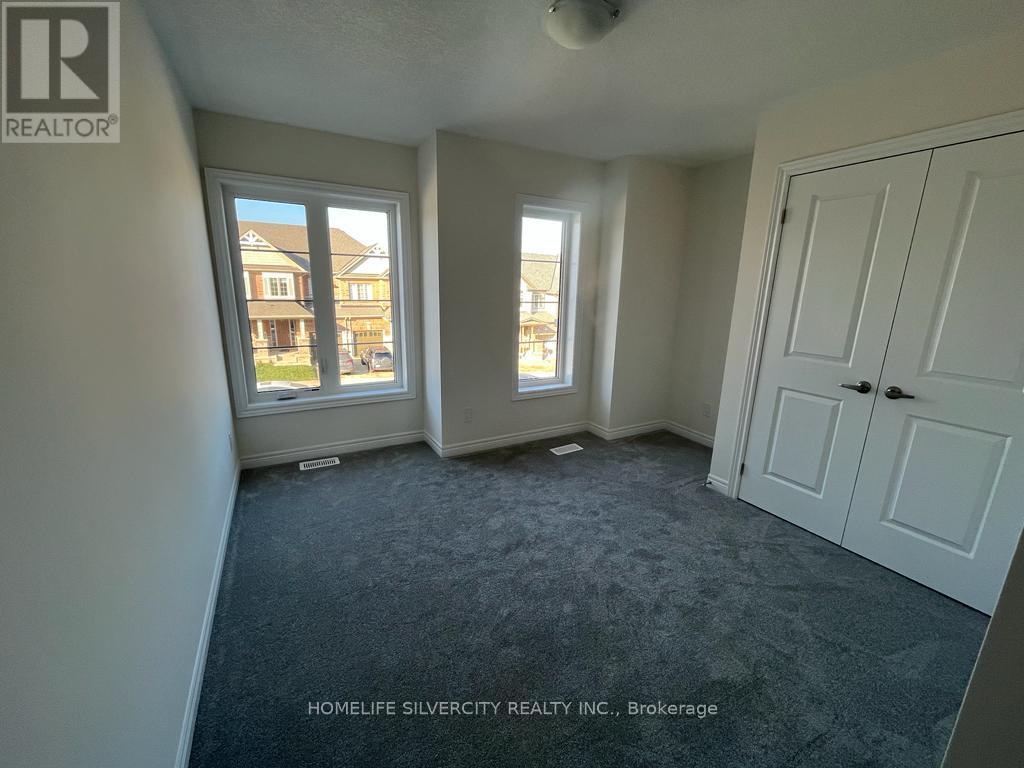 82 Broadacre Drive, Kitchener, Ontario  N2R 0S5 - Photo 14 - X12525322