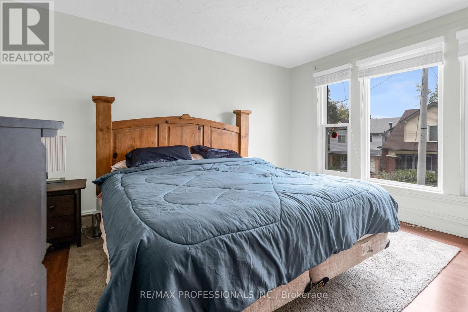 Main - 19 Barnesdale Avenue S, Hamilton, Ontario  L8M 2V1 - Photo 7 - X12525382