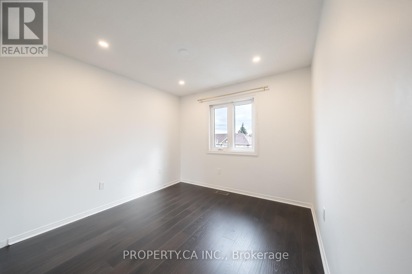 117 - 302 College Avenue W, Guelph, Ontario  N1G 4T6 - Photo 31 - X12525226