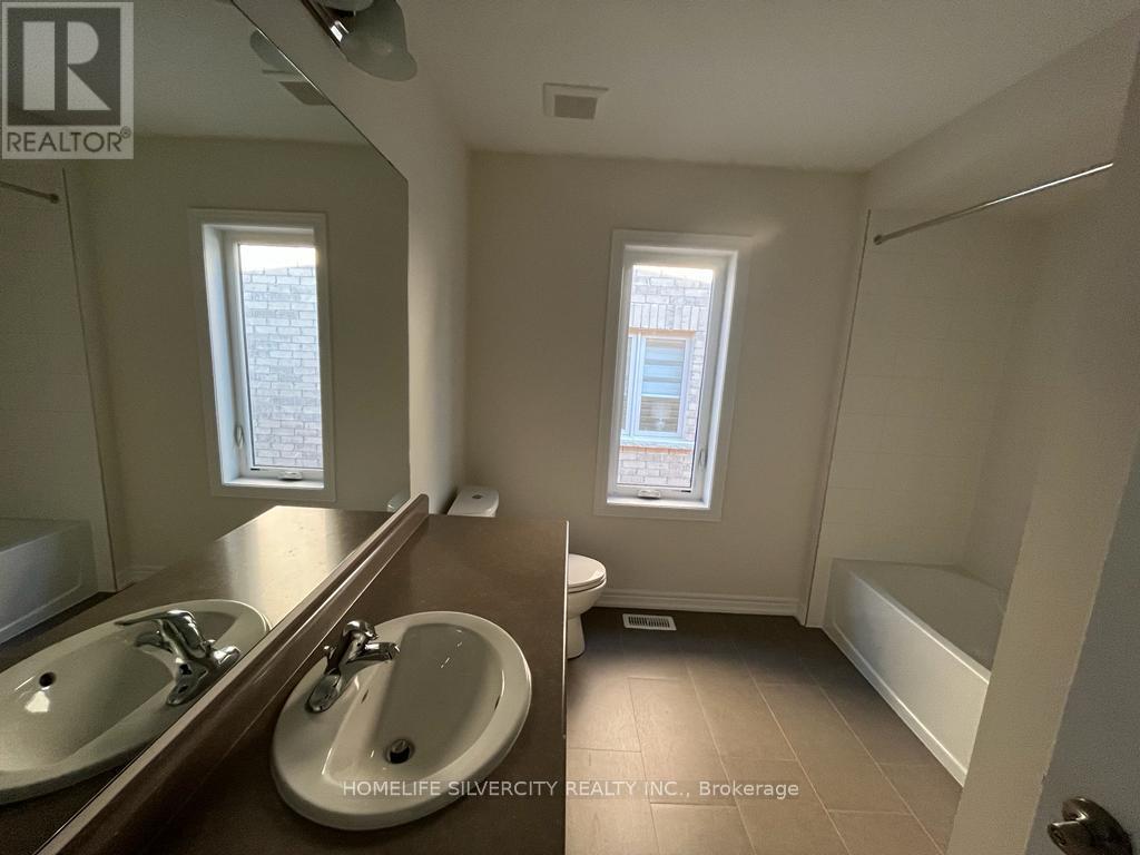 82 Broadacre Drive, Kitchener, Ontario  N2R 0S5 - Photo 16 - X12525322