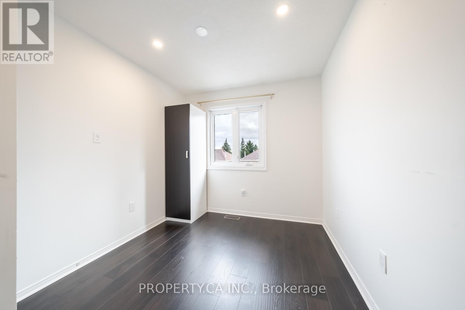 117 - 302 College Avenue W, Guelph, Ontario  N1G 4T6 - Photo 33 - X12525226