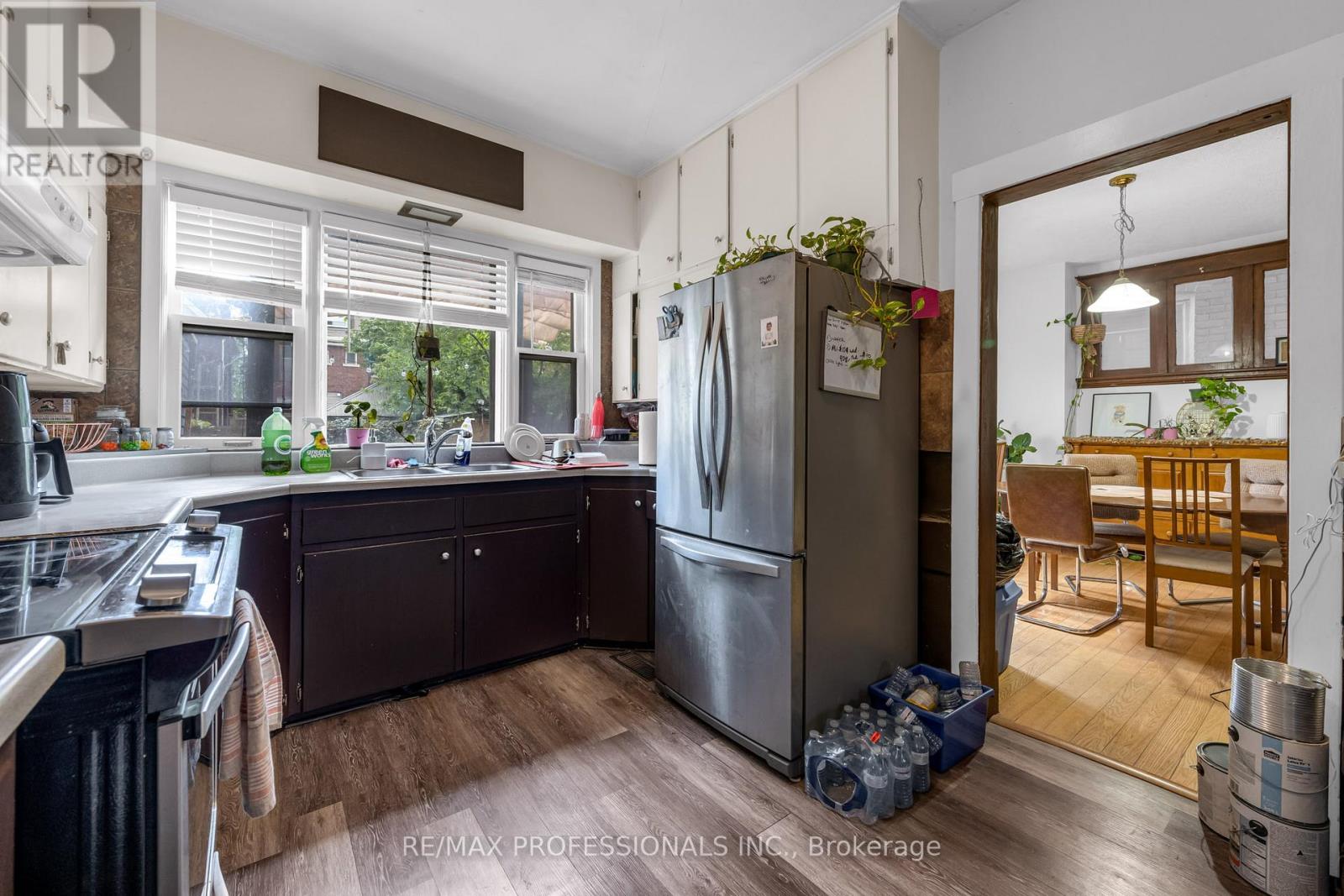 Main - 19 Barnesdale Avenue S, Hamilton, Ontario  L8M 2V1 - Photo 5 - X12525382