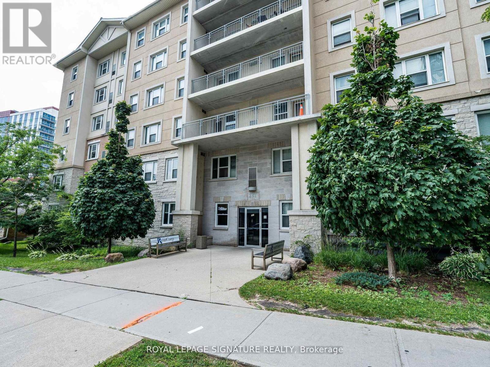 206 - 251 Lester Street, Waterloo, Ontario  N2L 3W6 - Photo 2 - X12525442