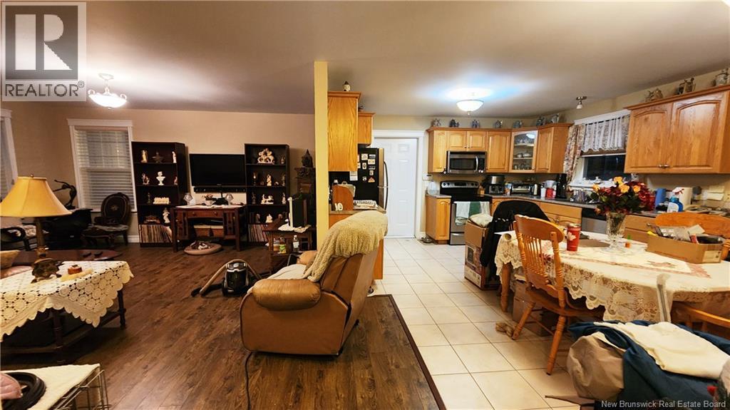 890 Hillcrest Road, Saint John, New Brunswick  E2E 2B2 - Photo 14 - NB129902