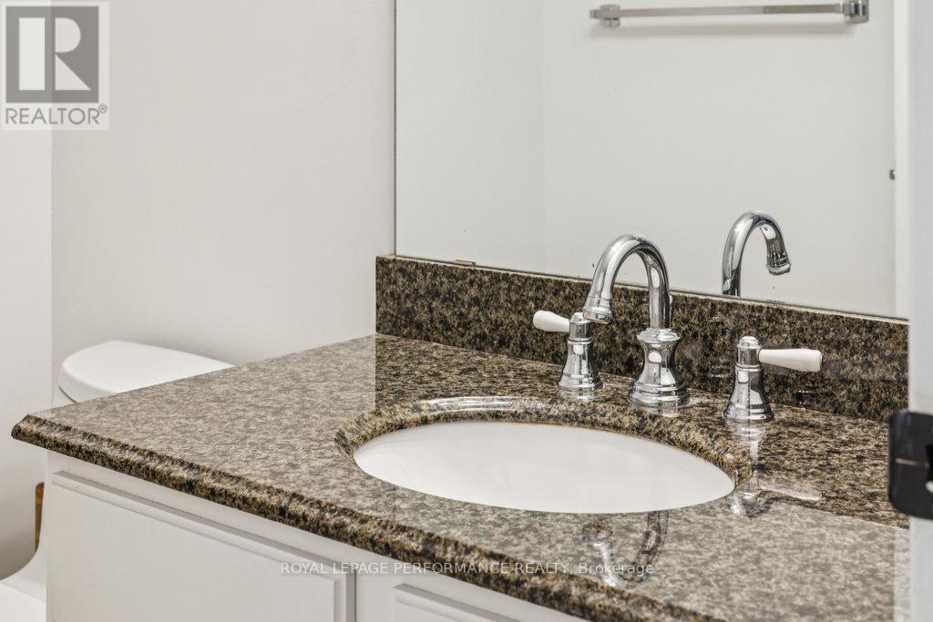 8 Gillespie Crescent, Ottawa, Ontario  K1V 9X8 - Photo 40 - X12480830