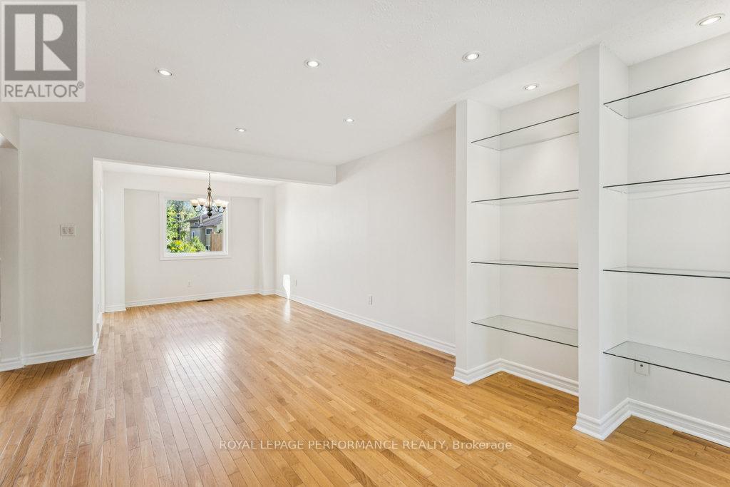 6 Gillespie Crescent, Ottawa, Ontario  K1V 9X8 - Photo 14 - X12480831