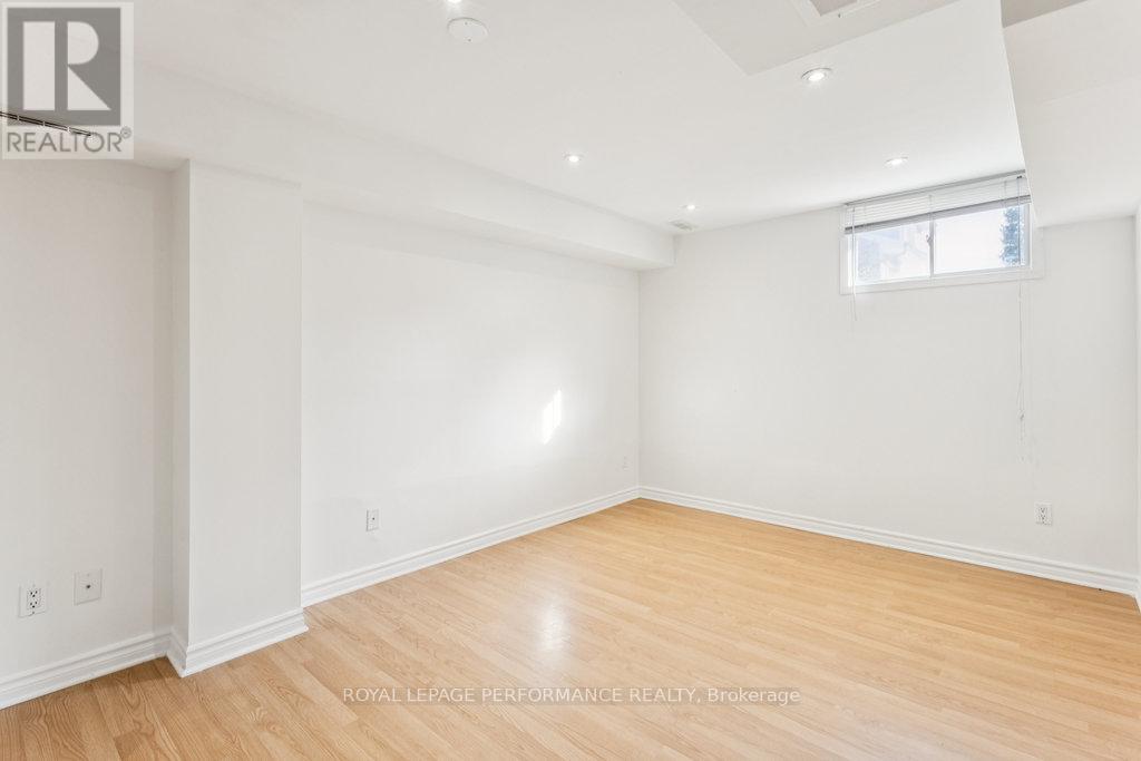 6 Gillespie Crescent, Ottawa, Ontario  K1V 9X8 - Photo 42 - X12480831