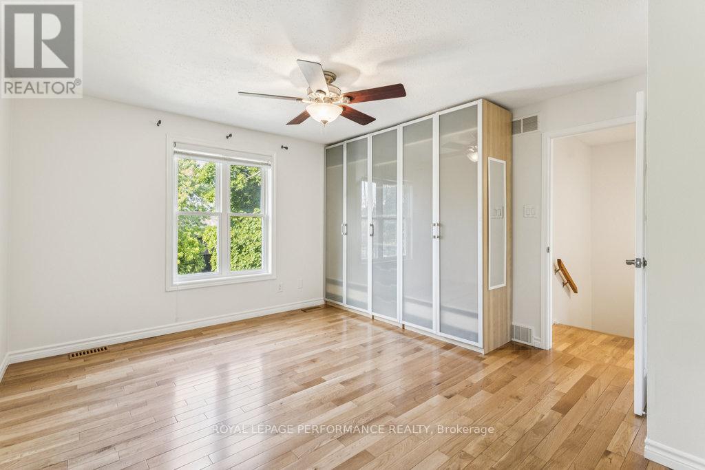 6 Gillespie Crescent, Ottawa, Ontario  K1V 9X8 - Photo 35 - X12480831