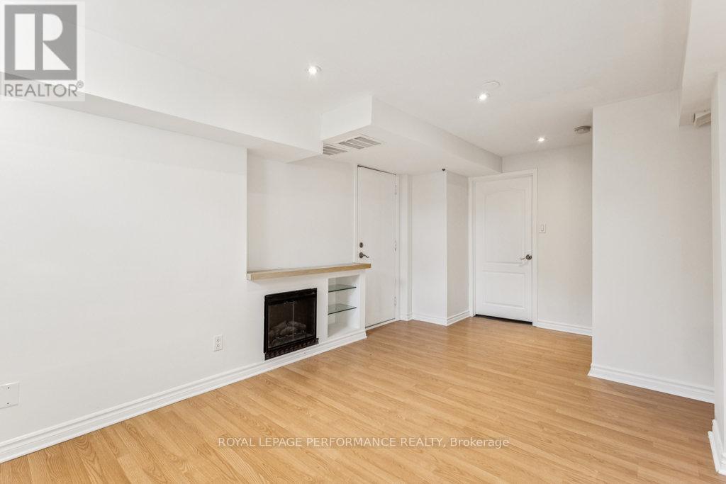 6 Gillespie Crescent, Ottawa, Ontario  K1V 9X8 - Photo 43 - X12480831