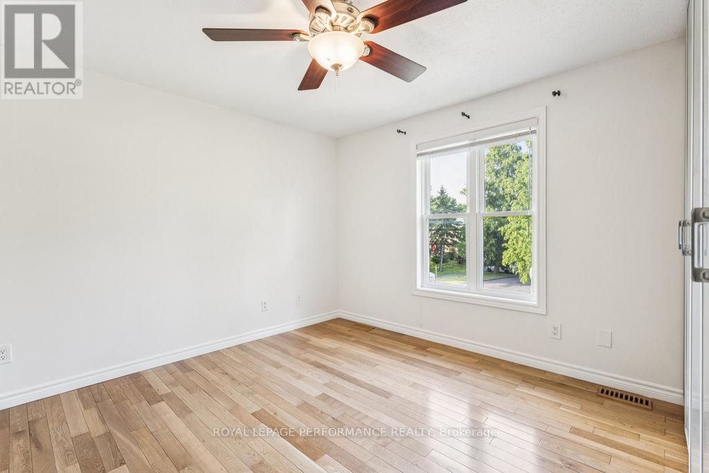 6 Gillespie Crescent, Ottawa, Ontario  K1V 9X8 - Photo 40 - X12480831