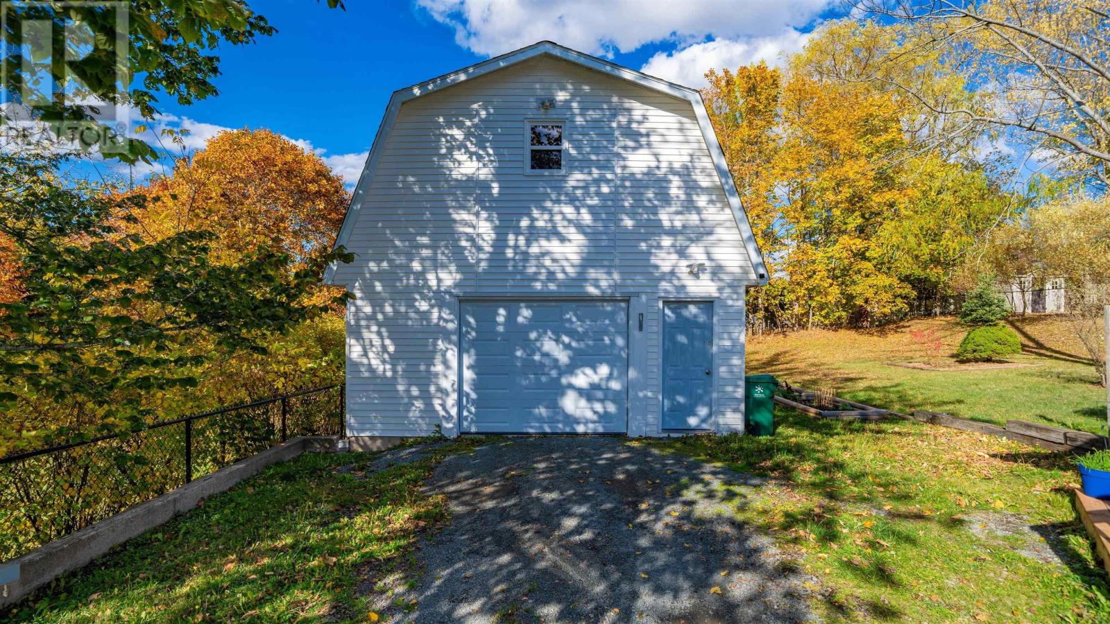 Property at 417 Wilson Street image 3