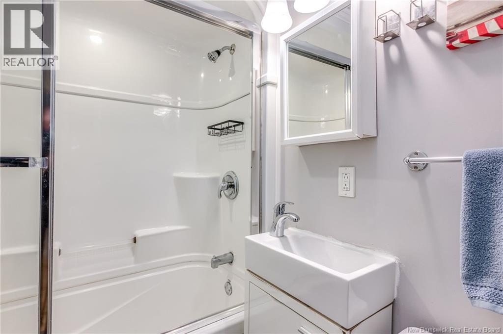 12 Gerard, Saint John, New Brunswick  E2J 2V2 - Photo 17 - NB129881