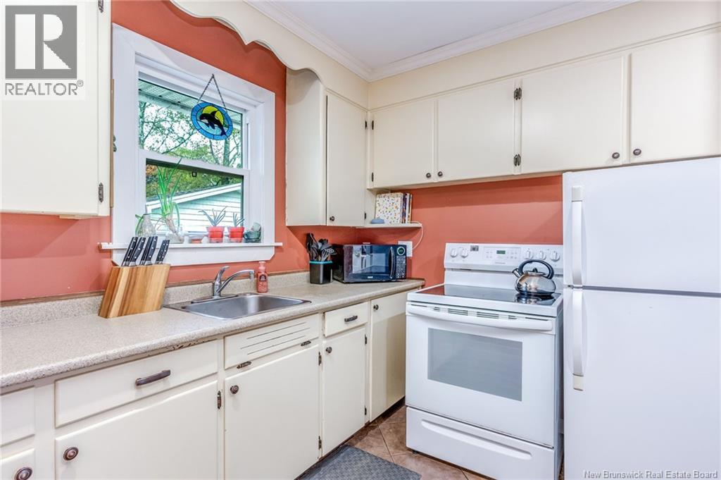 12 Gerard, Saint John, New Brunswick  E2J 2V2 - Photo 4 - NB129881