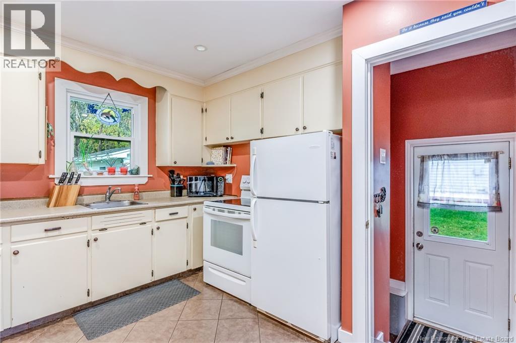 12 Gerard, Saint John, New Brunswick  E2J 2V2 - Photo 9 - NB129881