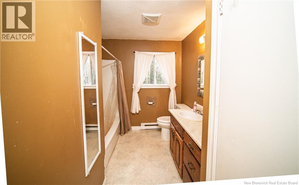 1180 Route 690, Maquapit Lake, New Brunswick  E4B 1R2 - Photo 12 - NB129859