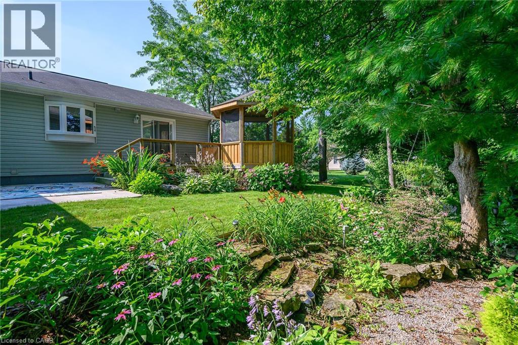 106 Bushmill Circle, Flamborough, Ontario  L8B 1A5 - Photo 4 - 40780576