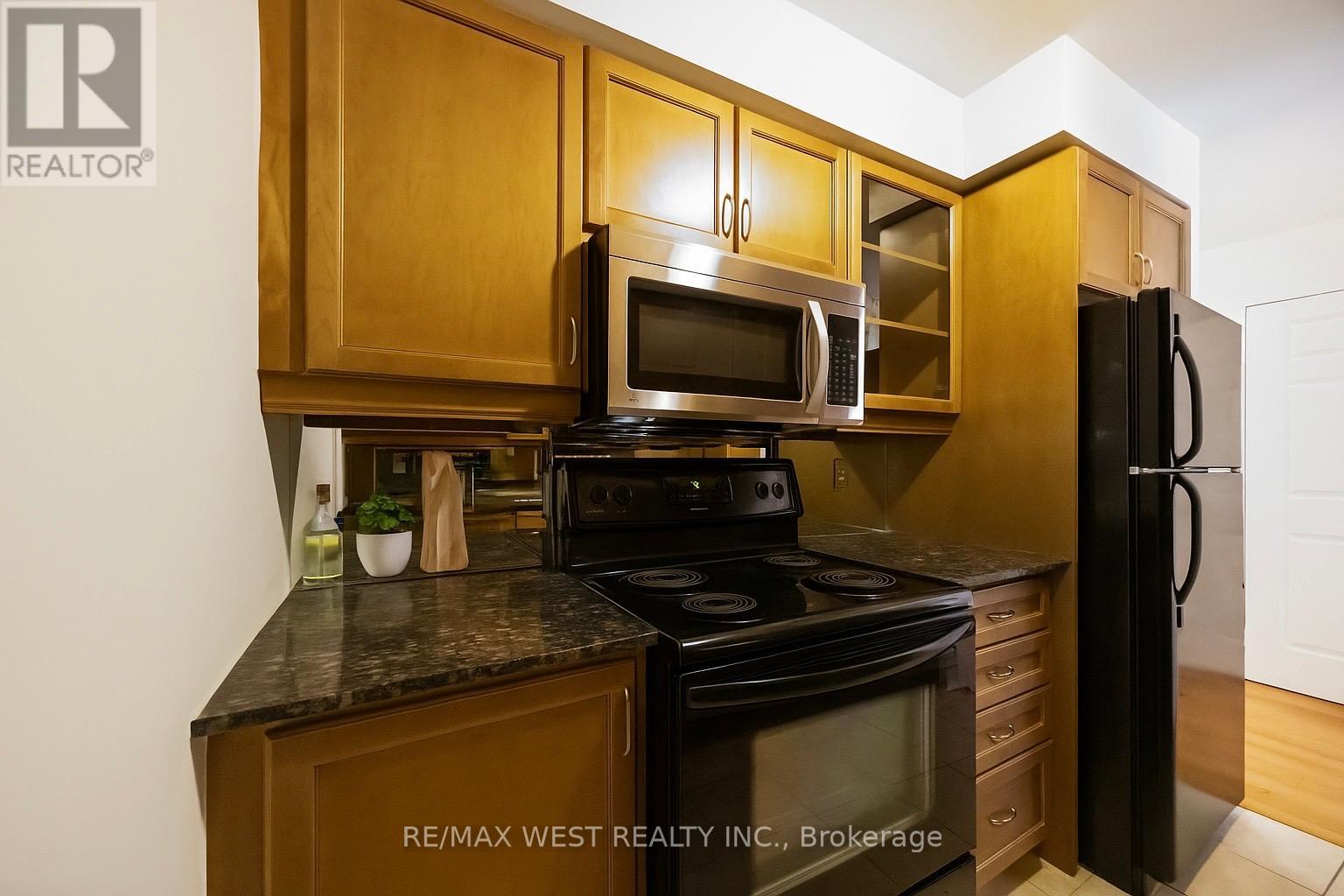 313 - 12 Rean Drive, Toronto, Ontario  M2K 3C6 - Photo 5 - C12527426