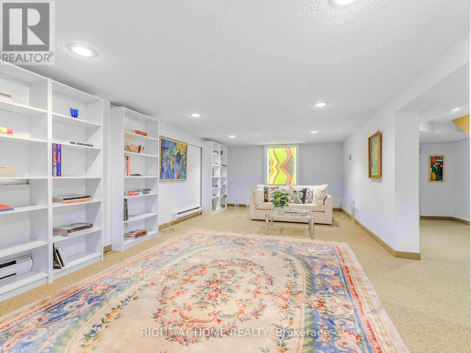 192 Old Forest Hill Road, Toronto, Ontario  M6C 2G9 - Photo 34 - C12527458