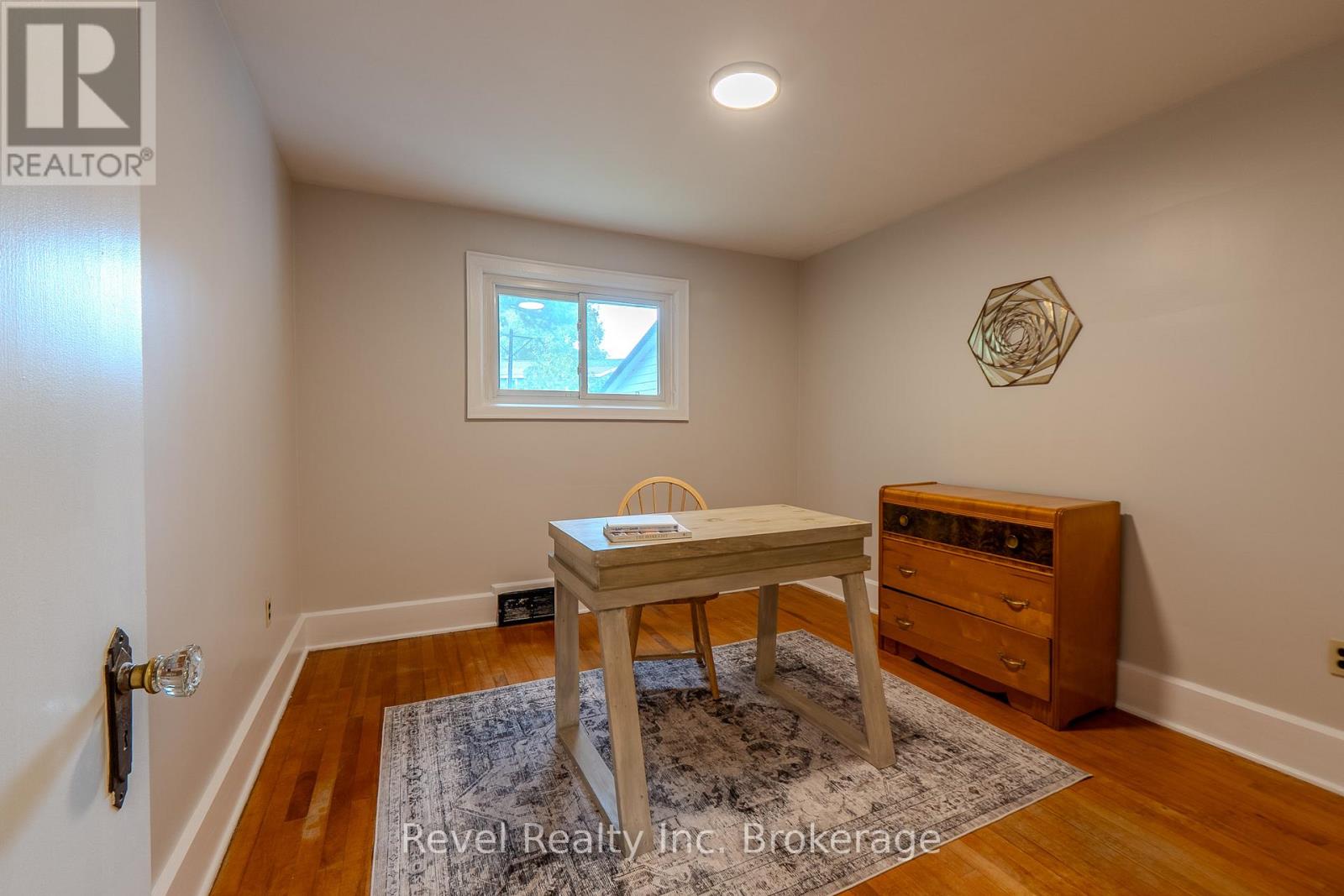 707 Bloem Street, North Bay, Ontario P1B 4Z5 - Photo 24 - X12527508