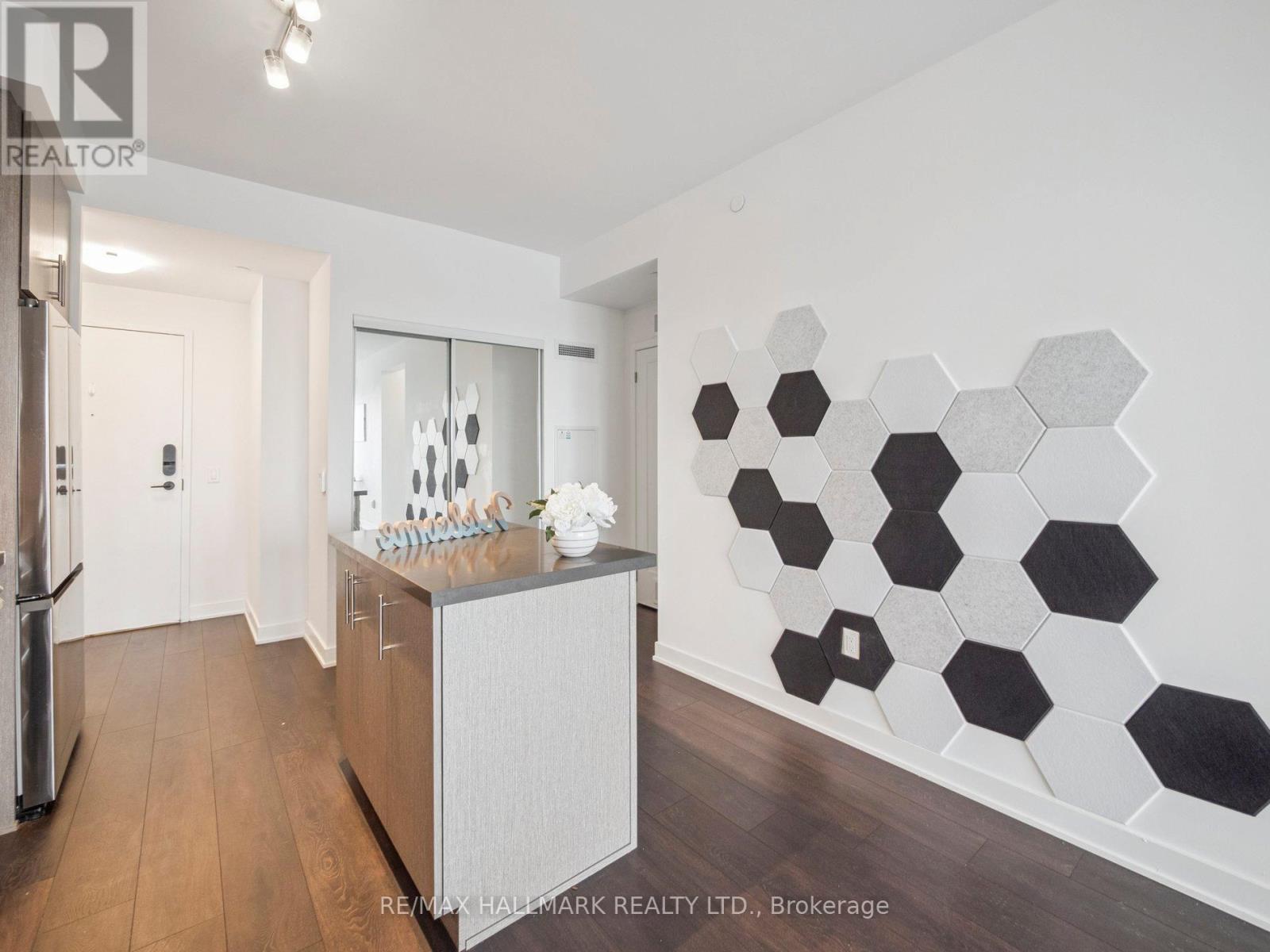 2708 - 105 Oneida Crescent, Richmond Hill, Ontario  L4B 0H6 - Photo 12 - N12527442