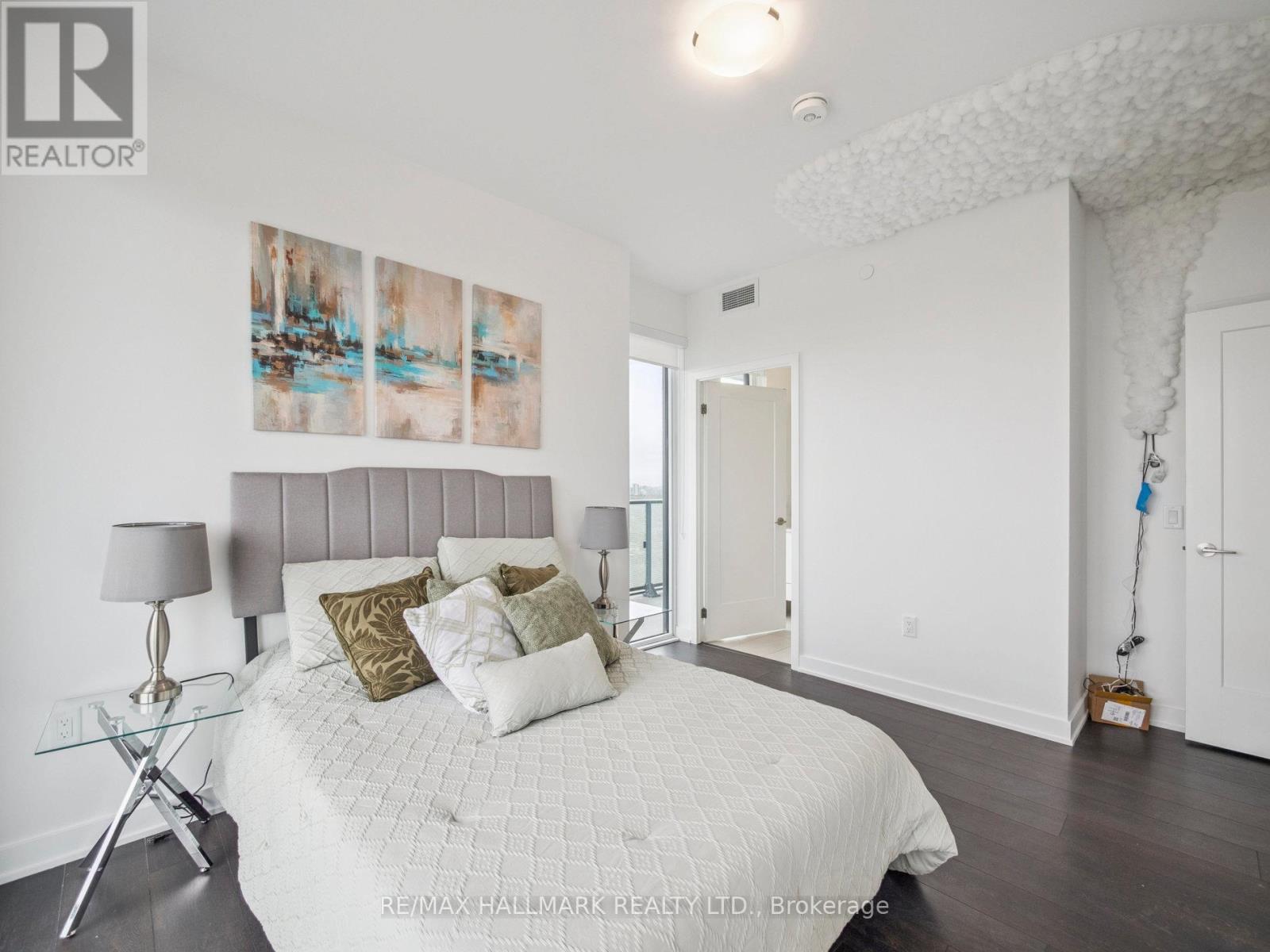 2708 - 105 Oneida Crescent, Richmond Hill, Ontario  L4B 0H6 - Photo 15 - N12527442