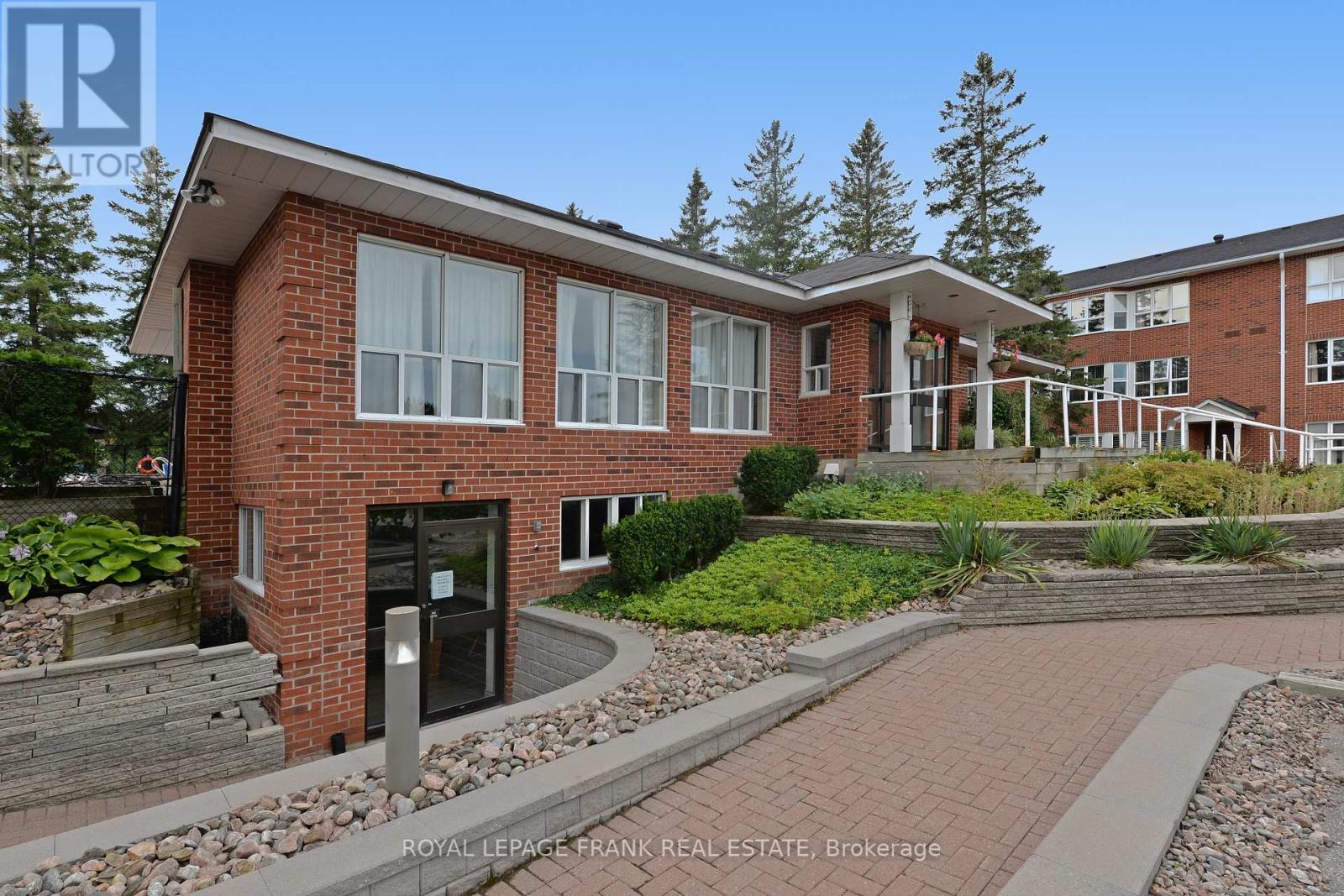 112 - 2 Heritage Way, Kawartha Lakes, Ontario  K9V 5P5 - Photo 40 - X12527492