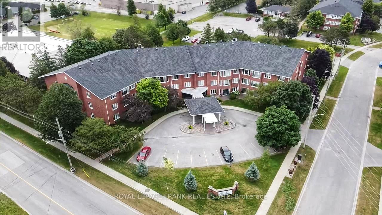 112 - 2 Heritage Way, Kawartha Lakes, Ontario  K9V 5P5 - Photo 49 - X12527492