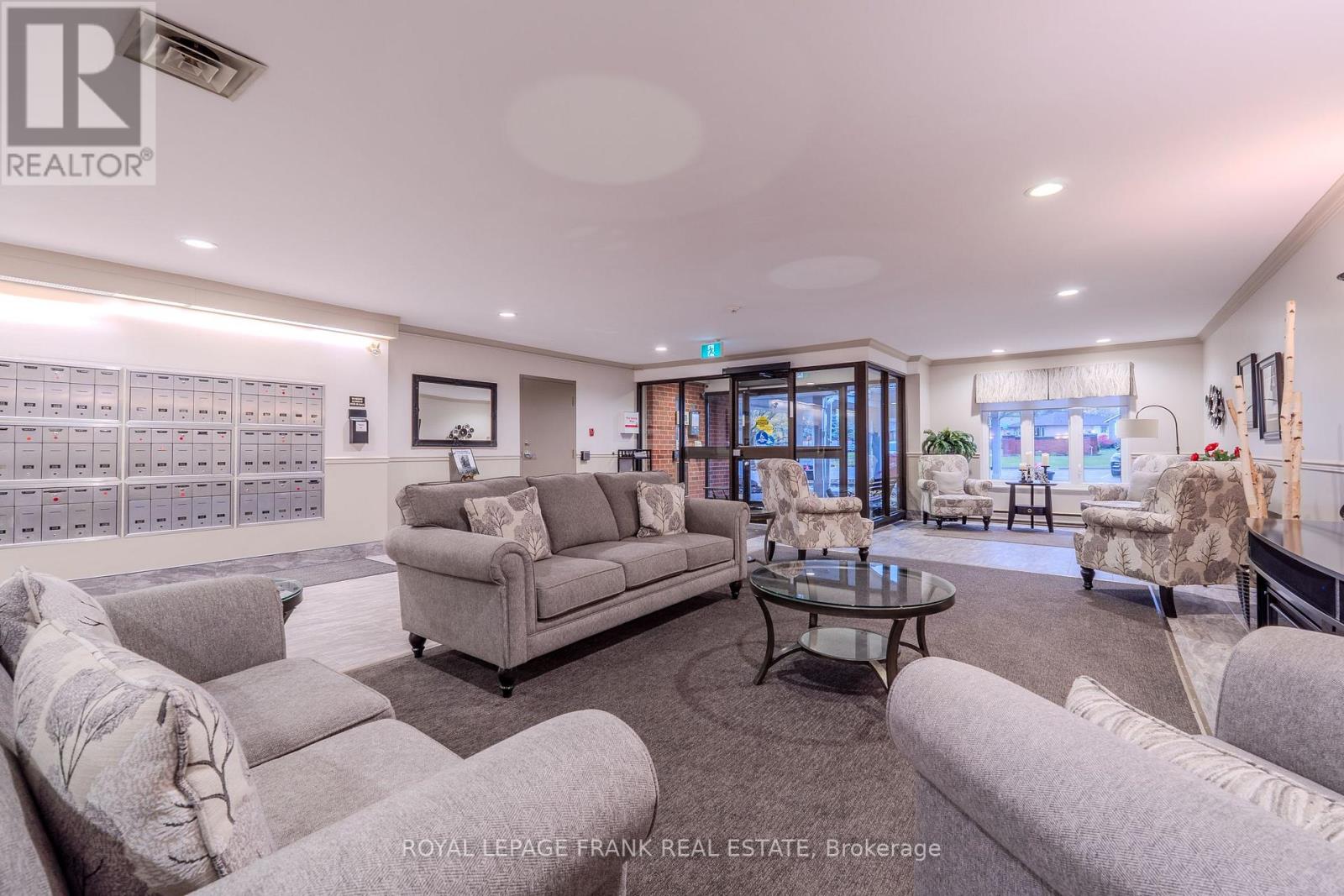 112 - 2 Heritage Way, Kawartha Lakes, Ontario  K9V 5P5 - Photo 6 - X12527492