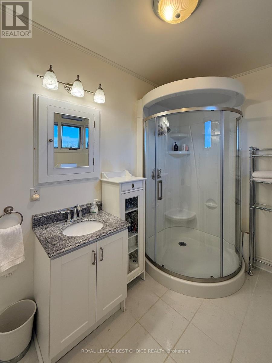 646 Lakeshore Road S, Temiskaming Shores, Ontario  P0J 1K0 - Photo 48 - T12527540