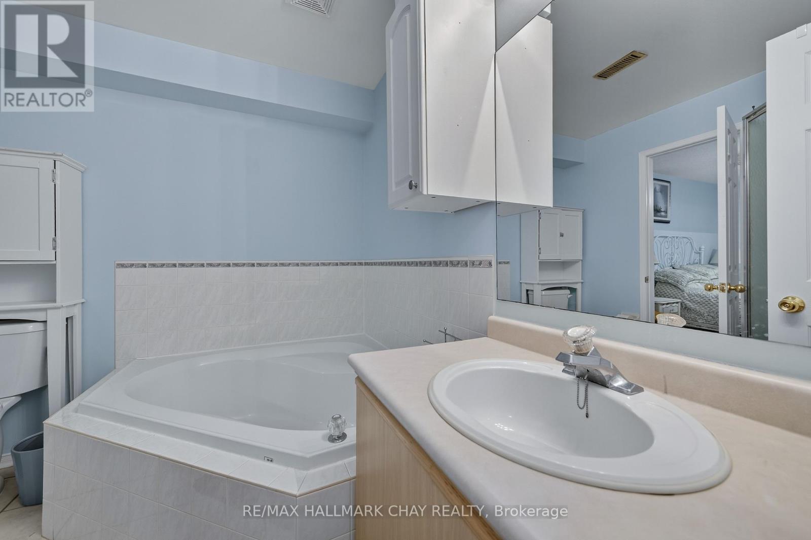 15 Webb Street, Barrie, Ontario  L4N 6V2 - Photo 34 - S12527480