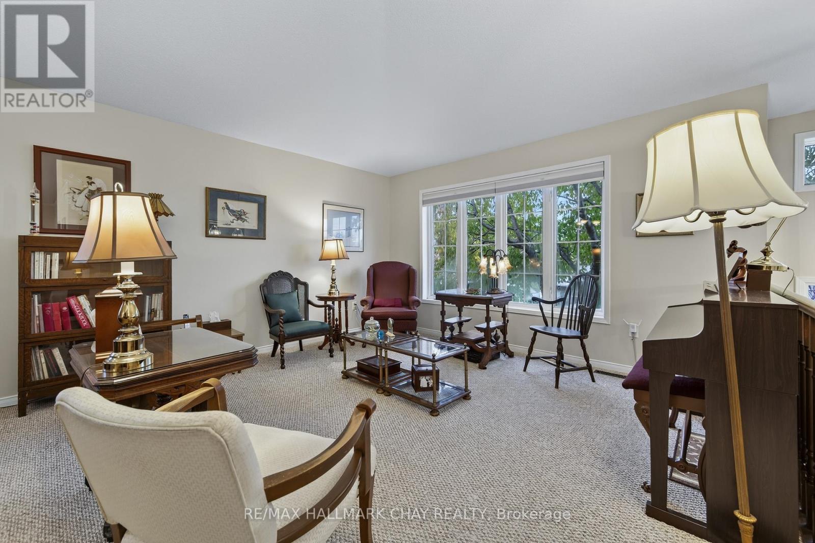 15 Webb Street, Barrie, Ontario  L4N 6V2 - Photo 7 - S12527480