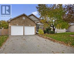 15 WEBB STREET, Barrie, Ontario