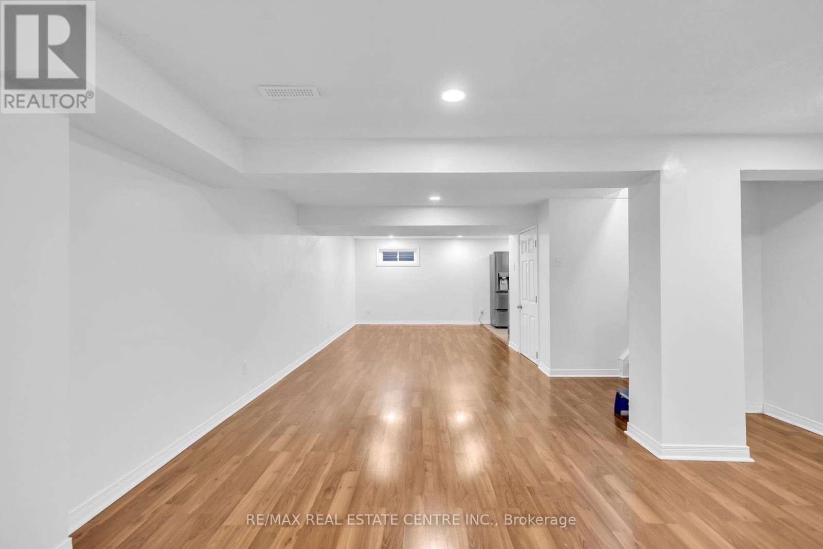 741 Mullin Way, Burlington, Ontario  L7L 4J8 - Photo 26 - W12527432