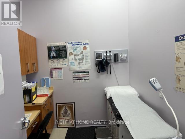 4 - 3018 Winston Churchill Boulevard, Mississauga, Ontario  L5L 2V7 - Photo 11 - W12527436